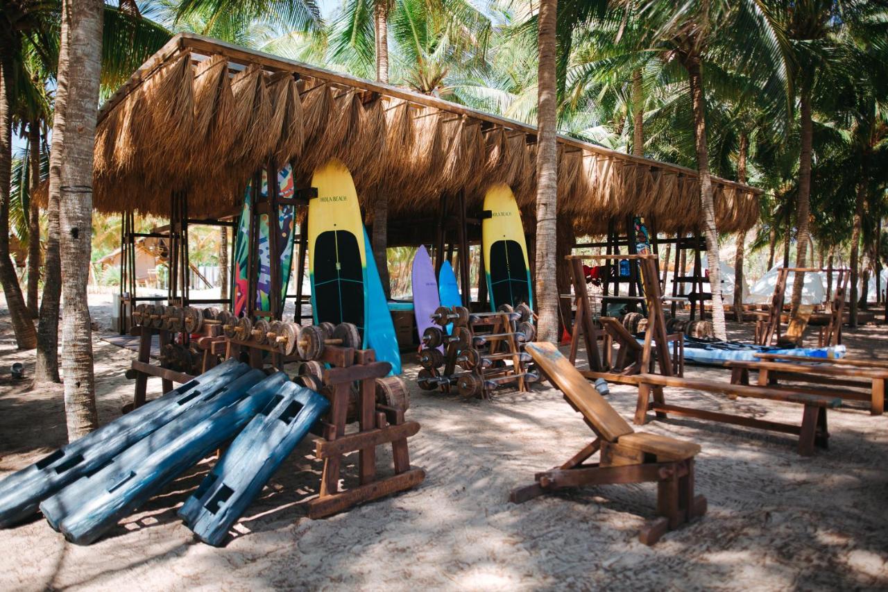 Hola Beach - Beach Club & Eco Glamping Resort Ke Ga Exterior foto